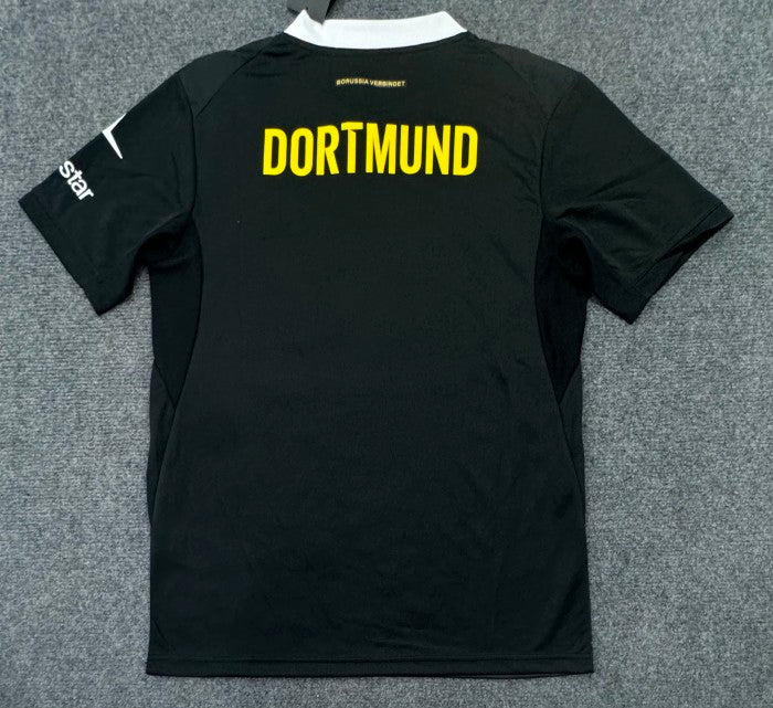 Dortmund 26/27 Away Kit