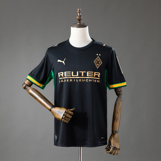 Mönchengladbach 26/27 Away Kit