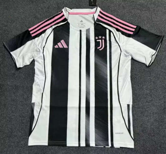 Juventus 24/25 Home Kit