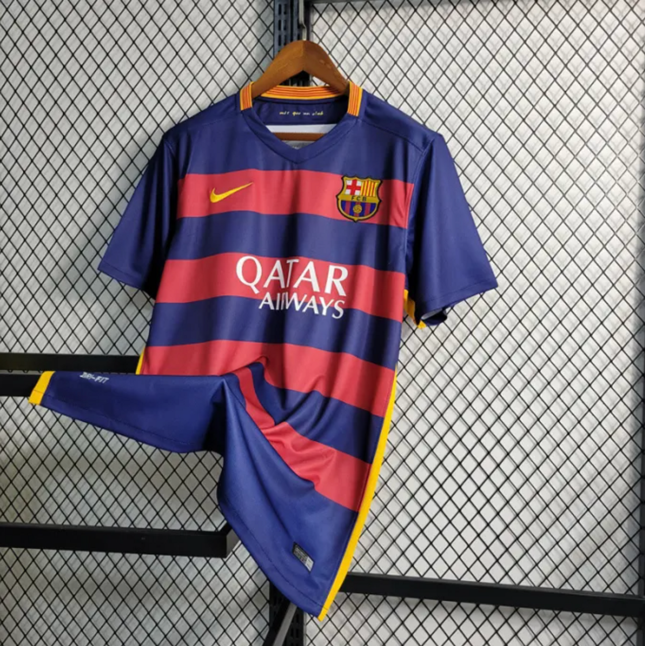 Barcelona 15/16 Home Kit